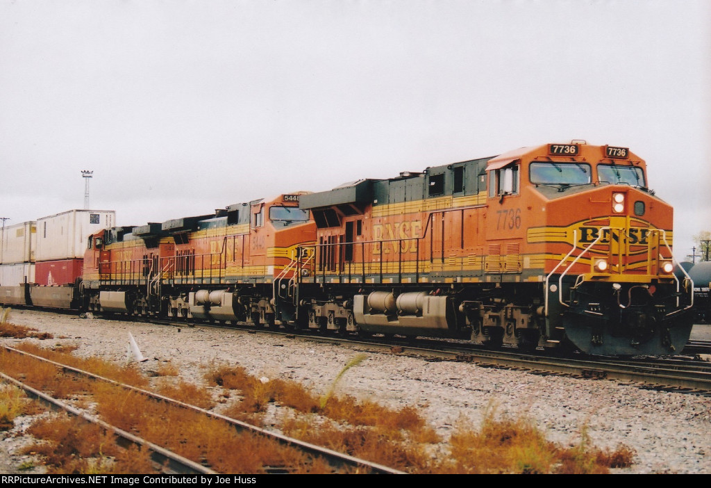 BNSF 7736 East